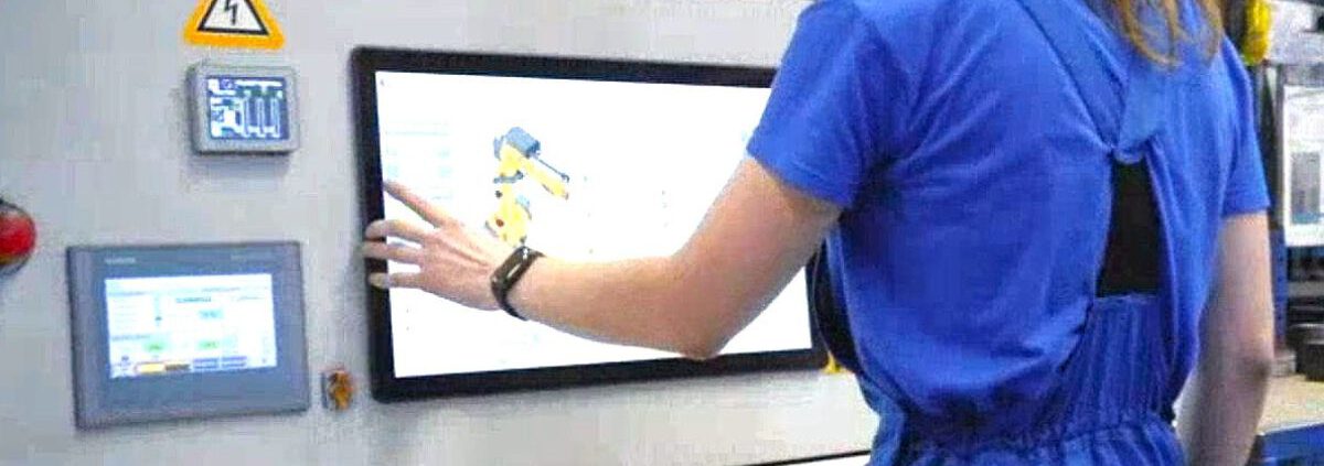 CIE LT Forge digitalizes